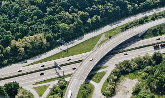 autobahn_darmstadt_560x0.jpg